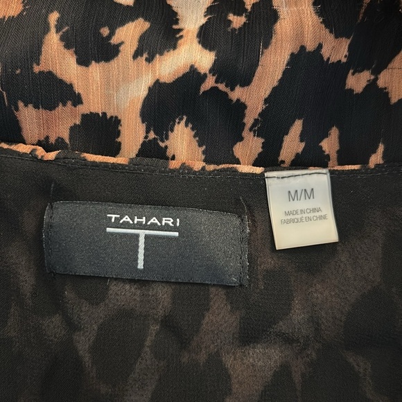 Tahari Brown & Black Leopard V-Neck Puffy Sleeve Elastic Waist Top Size Medium - Picture 5 of 6